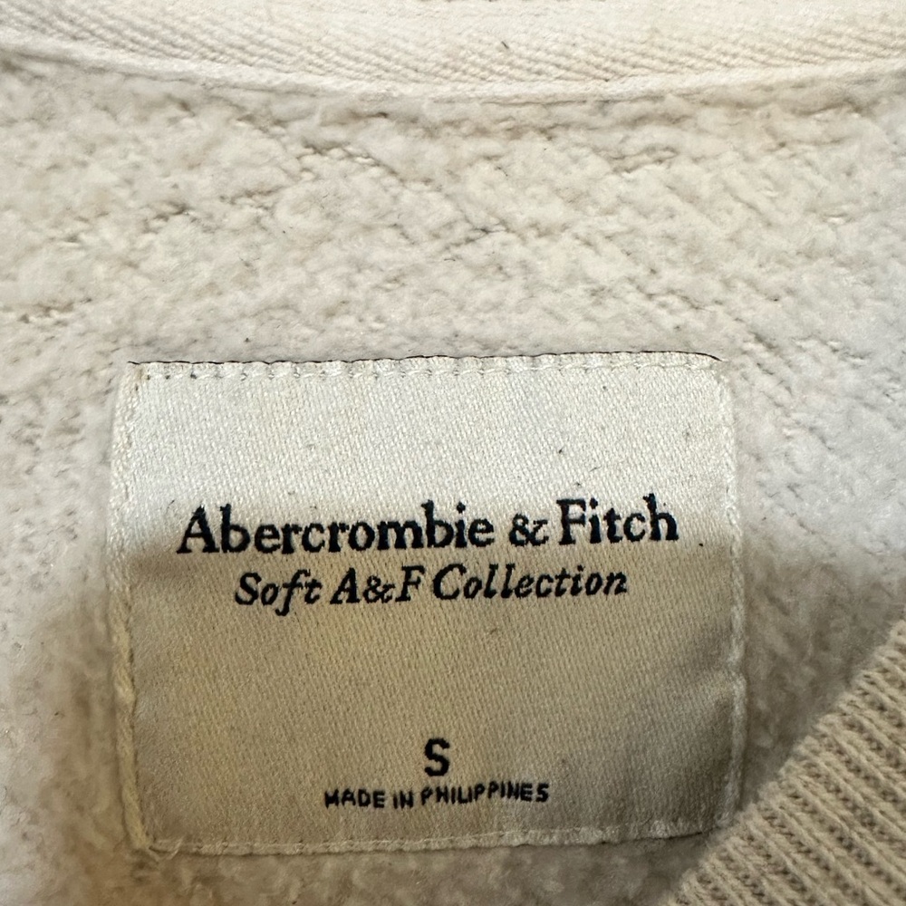 Abercrombie & Fitch cropped hoodie - Picture 2 of 4